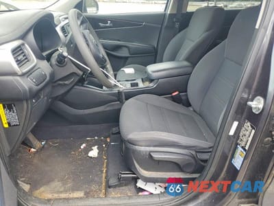 Zdjęcie 7 z 13 samochodu: 2017 KIA SORENTO LX V6 VIN:5XYPGDA51HG293294 - miniatura