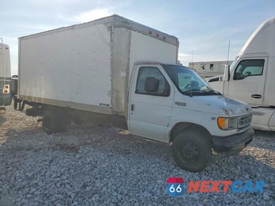 Czwarte zdjęcie samochodu z boku: 2002 FORD E350 BOX TRUCK VIN:1FDWE35L72HB14741 - miniatura