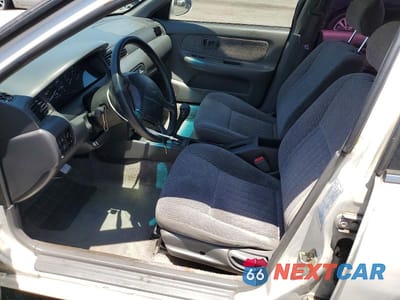 Zdjęcie 7 z 12 samochodu: 1998 NISSAN SENTRA BASE VIN:3N1AB41D8WL041479 - miniatura