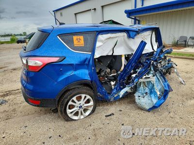 Trzecie zdjęcie samochodu z tyłu: 2017 FORD ESCAPE SE VIN:1FMCU9GD6HUC00136 - miniatura