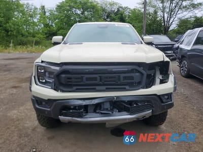Piąte zdjęcie samochodu w środku: 2025 FORD RANGER RAPTOR VIN:1FTER4LR3SLE39076 - miniatura