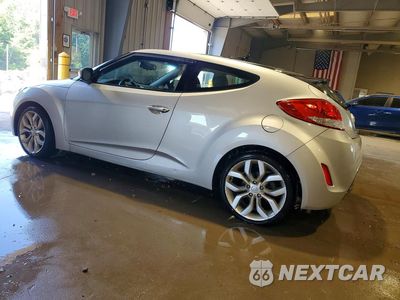 Drugie zdjęcie samochodu z przodu: 2013 HYUNDAI VELOSTER BASE VIN:KMHTC6AD9DU166598 - miniatura