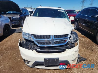Piąte zdjęcie samochodu w środku: 2015 DODGE JOURNEY SXT VIN:3C4PDDBG1FT730676 - miniatura