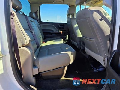 Zdjęcie 6 z 10 samochodu: 2017 GMC SIERRA K2500 SLT VIN:1GT12TEY3HF187497 - miniatura