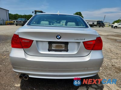 Zdjęcie 6 z 13 samochodu: 2011 BMW 328 I VIN:WBAPH7C56BE682473 - miniatura