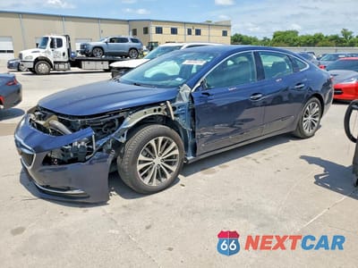 2017 BUICK LACROSSE PREMIUM 1G4ZR5SSXHU180810 - główne zdjęcie licytacji z USA - miniatura
