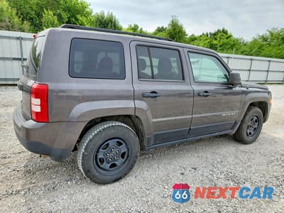Trzecie zdjęcie samochodu z tyłu: 2015 JEEP PATRIOT SPORT VIN:1C4NJPBA2FD203328 - miniatura