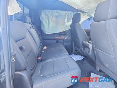 Zdjęcie 10 z 12 samochodu: 2020 CHEVROLET SILVERADO K1500 RST VIN:3GCUYEEDXLG379639 - miniatura