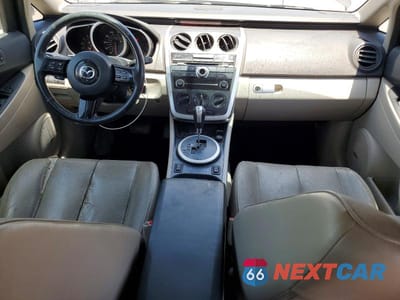 Zdjęcie 8 z 12 samochodu: 2009 MAZDA CX-7 VIN:JM3ER293790228893 - miniatura
