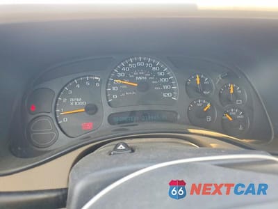 Zdjęcie 9 z 12 samochodu: 2003 GMC SIERRA K2500 HEAVY DUTY VIN:1GTHK23U03F240044 - miniatura
