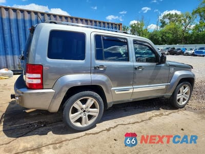 Trzecie zdjęcie samochodu z tyłu: 2012 JEEP LIBERTY JET VIN:1C4PJMFK7CW135814 - miniatura