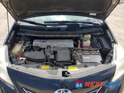 Zdjęcie 11 z 12 samochodu: 2012 TOYOTA PRIUS V FIVE VIN:JTDZN3EU0C3085592 - miniatura