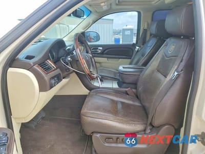 Zdjęcie 7 z 13 samochodu: 2013 CADILLAC ESCALADE ESV PLATINUM VIN:1GYS3KEF5DR225406 - miniatura