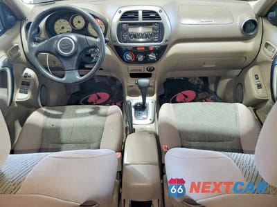 Zdjęcie 8 z 13 samochodu: 2001 TOYOTA RAV4 BASE VIN:JTEHH20V110022881 - miniatura