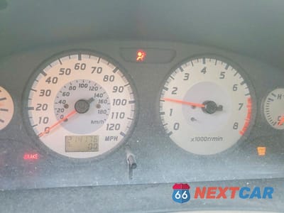 Zdjęcie 9 z 13 samochodu: 2001 NISSAN PATHFINDER SE VIN:JN8DR07X11W504733 - miniatura