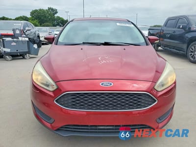Piąte zdjęcie samochodu w środku: 2015 FORD FOCUS SE VIN:1FADP3K20FL261039 - miniatura