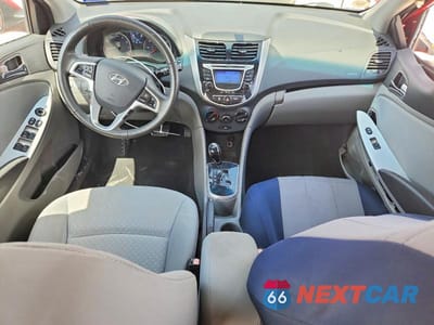 Zdjęcie 8 z 12 samochodu: 2012 HYUNDAI ACCENT SE VIN:KMHCU5AE3CU013424 - miniatura
