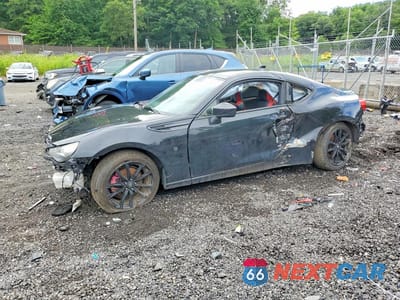 2017 TOYOTA 86 BASE JF1ZNAA1XH8702447 - główne zdjęcie licytacji z USA - miniatura