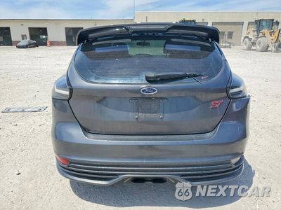 Zdjęcie 6 z 12 samochodu: 2018 FORD FOCUS ST VIN:1FADP3L9XJL247282 - miniatura