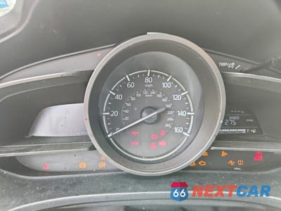 Zdjęcie 9 z 12 samochodu: 2018 MAZDA 3 TOURING VIN:3MZBN1V37JM177448 - miniatura