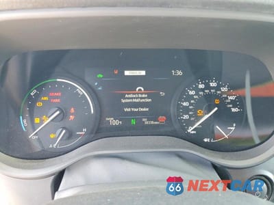 Zdjęcie 9 z 13 samochodu: 2025 TOYOTA SIENNA LE VIN:5TDKRKEC2SS240227 - miniatura