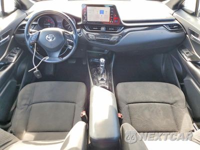 Zdjęcie 8 z 13 samochodu: 2019 TOYOTA C-HR XLE VIN:NMTKHMBX6KR077103 - miniatura