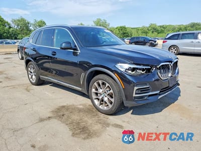 Czwarte zdjęcie samochodu z boku: 2022 BMW X5 XDRIVE40I VIN:5UXCR6C09N9M88108 - miniatura