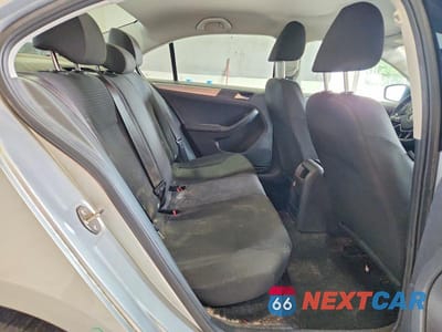 Zdjęcie 10 z 12 samochodu: 2015 VOLKSWAGEN JETTA SE VIN:3VWD17AJ5FM245863 - miniatura