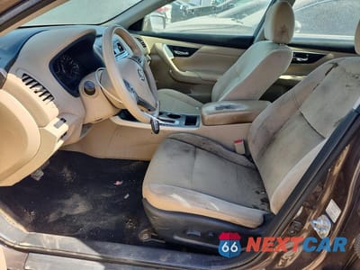 Zdjęcie 7 z 12 samochodu: 2015 NISSAN ALTIMA 2.5 S VIN:1N4AL3AP2FN861626 - miniatura