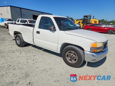 Czwarte zdjęcie samochodu z boku: 2002 GMC NEW SIERRA C1500 VIN:1GTEC14V42Z900892 - miniatura