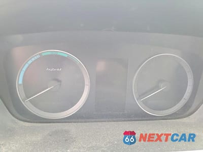 Zdjęcie 9 z 13 samochodu: 2016 HYUNDAI SONATA HYBRID LIMITED VIN:KMHE34L18GA009540 - miniatura