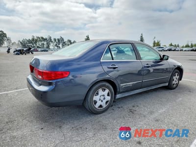 Trzecie zdjęcie samochodu z tyłu: 2005 HONDA ACCORD LX VIN:1HGCM56495A103154 - miniatura