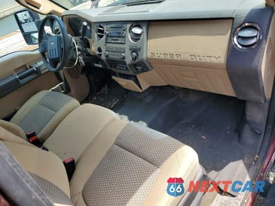 Zdjęcie 8 z 12 samochodu: 2012 FORD F350 SUPER DUTY VIN:1FD8X3GT2CEB04752 - miniatura