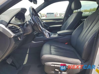 Zdjęcie 7 z 13 samochodu: 2019 BMW X6 SDRIVE35I VIN:5UXKU0C53K0H98843 - miniatura