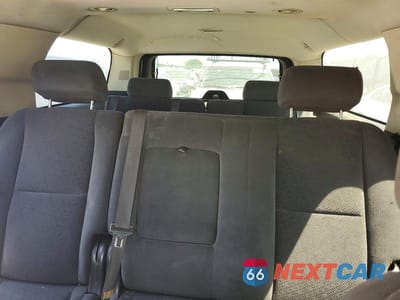 Zdjęcie 10 z 13 samochodu: 2007 CHEVROLET SUBURBAN C1500 VIN:3GNFC16067G173954 - miniatura