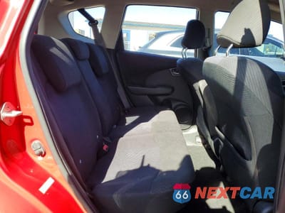 Zdjęcie 10 z 12 samochodu: 2013 HONDA FIT SPORT VIN:JHMGE8H53DC036525 - miniatura