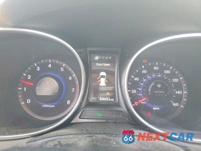 Zdjęcie 9 z 13 samochodu: 2014 HYUNDAI SANTA FE SPORT 2.4L VIN:5XYZU3LB0EG143607 - miniatura