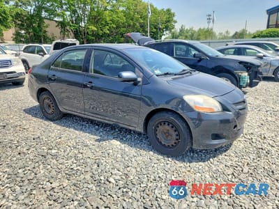 Czwarte zdjęcie samochodu z boku: 2008 TOYOTA YARIS BASE VIN:JTDBT923281194645 - miniatura