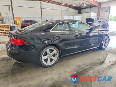 Trzecie zdjęcie samochodu z tyłu: 2016 AUDI A5 PREMIUM PLUS S-LINE VIN:WAUD2AFR8GA050024 - miniatura