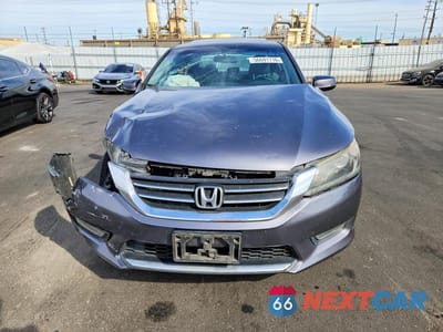 Piąte zdjęcie samochodu w środku: 2013 HONDA ACCORD EX VIN:1HGCR2F78DA214996 - miniatura