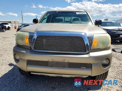 Piąte zdjęcie samochodu w środku: 2005 TOYOTA TACOMA DOUBLE CAB VIN:5TELU42N05Z134239 - miniatura