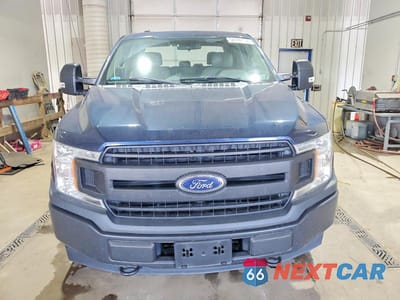 Piąte zdjęcie samochodu w środku: 2018 FORD F150 SUPERCREW VIN:1FTEW1EGXJFD05049 - miniatura