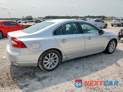 Trzecie zdjęcie samochodu z tyłu: 2015 VOLVO S80 PREMIER VIN:YV140MAK5F1188276 - miniatura