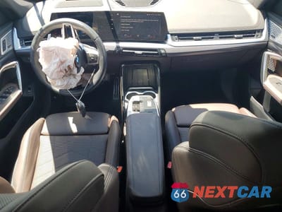 Zdjęcie 8 z 13 samochodu: 2023 BMW X1 XDRIVE28I VIN:WBX73EF00P5W78466 - miniatura