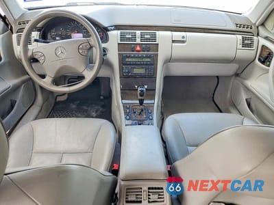 Zdjęcie 8 z 12 samochodu: 2002 MERCEDES-BENZ E 320 VIN:WDBJF65J02B493806 - miniatura