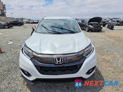 Piąte zdjęcie samochodu w środku: 2020 HONDA HR-V SPORT VIN:3CZRU6H18LM727300 - miniatura