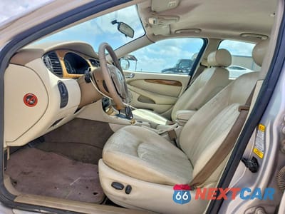 Zdjęcie 7 z 12 samochodu: 2002 JAGUAR X-TYPE 2.5 VIN:SAJEA51D72XC28562 - miniatura