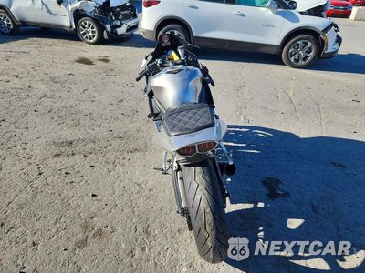 Czwarte zdjęcie samochodu z boku: 2003 YAMAHA YZFR6 L VIN:JYARJ06E93A007496 - miniatura