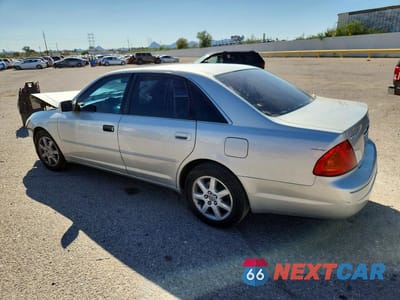 Drugie zdjęcie samochodu z przodu: 2000 TOYOTA AVALON XL VIN:4T1BF28B3YU092911 - miniatura