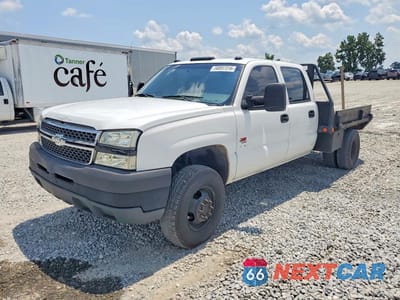 2004 CHEVROLET SILVERADO K3500 1GCJK33284F223001 - główne zdjęcie licytacji z USA - miniatura